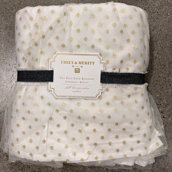 NEW Pottery Barn Teen Emily&Meritt Tull Tutu Full Bedskirt - Picture 1 of 6